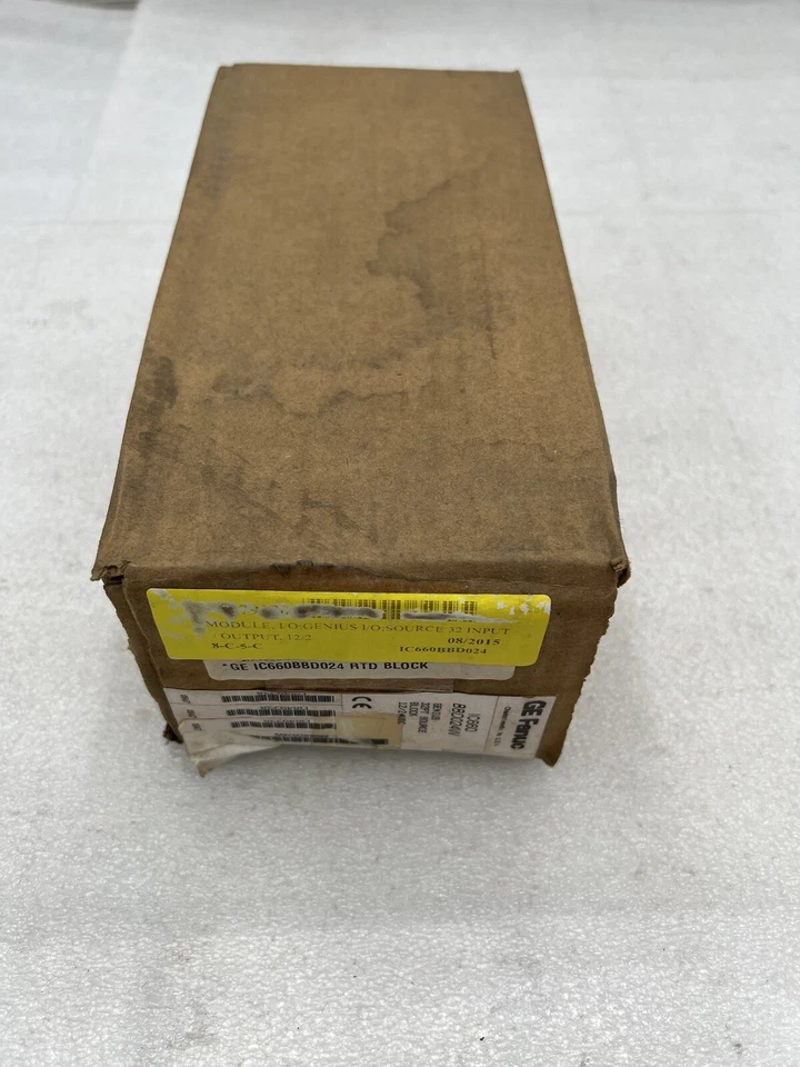 GE FANUC GENIUS  IC660BBD024W GENIUS 32PT SOURCE BLOCK 12/24VDC STOCK 3330 - Image 2 of 2