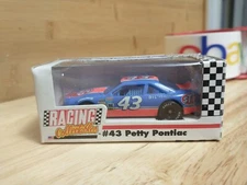 Racing Collectables 1/64 NASCAR diecast #43 STP Pontiac Richard Petty 1991 NIP