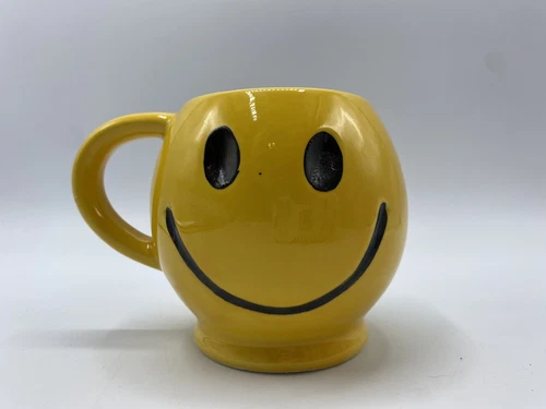 Vintage McCoy Pottery Sunshine Yellow Smiley Face Smile Happy Coffee Mug/ Cup