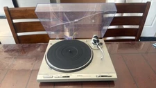 VINTAGE Technics SL-D202 Direct Drive Turntable WORKING PLEASE READ