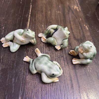 Rare Vintage Small Green Porcelain Glazed Frogs Toads Set Of 4
