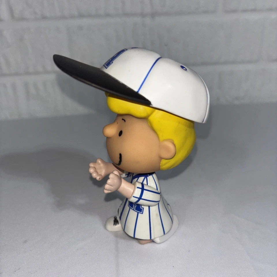 Винтажная бейсбольная фигурка 2003 Peanuts Charlie Brown You're An All Star  - Изображение 2 из 4