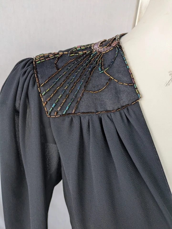 Vestido Casadei Vintage Años 80 Negro Dobladillo Alto Acanalado Cuentas Hombros Talla 6 Foto 4 de 4