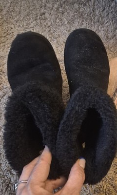 Cute And Comfy Boots For A Little Girl!