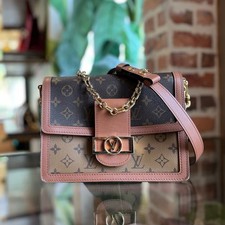 LOUIS VUITTON Dauphine MM Reverse Monogram Ca...