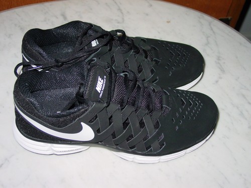 Scarpe da corsa Nike Lunar Fingertrap TR 898066-001 2017 nero/bianco! Taglia 10,5 - Foto 2 di 16