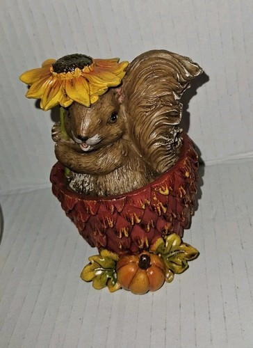 Hobby Lobby 3 Resin Holiday Squirrels In Pumpkins & Acorn Fall/Thanksgiving - Picture 5 of 11