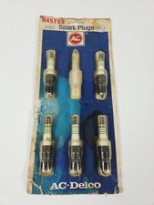 Set of 5 Spark Plugs AC Delco Genuine GM R45TS8 Made in USA 664 Vintage