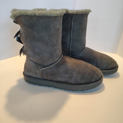 UGG Boots Bailey Bow II Gray Suede Sheepskin FurLined Boots 1016225 Womens Sz 10 - Picture 3 of 13