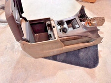 Floor Center Console 2015 Tahoe Suburban Cocoa Dune Armrest Wo Entertainment 78 Floor Center Console 2015 Tahoe Suburban Cocoa Dune Armrest Wo Entertainment 78