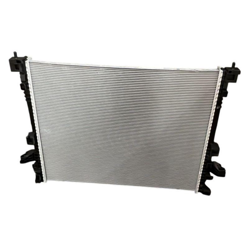 Radiateur d'eau RENAULT Trafic III 214106338R de refroidissement moteur utilitaire dCi
