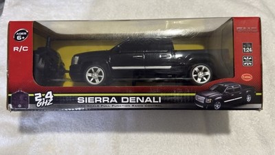 BRAHA Industries GMC Sierra Denali 1:24 Black 2.4GHz RTR 2WD Electric