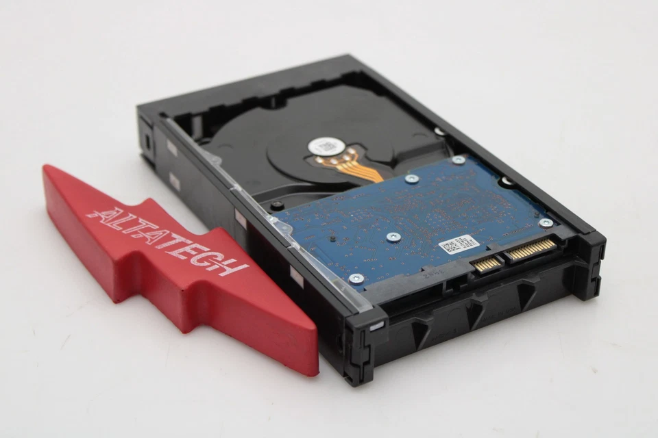 EMC 0F19455-ISILON 3TB 7.2K SATA 3.5 6G X200/X/NL400 - Image 3 of 4