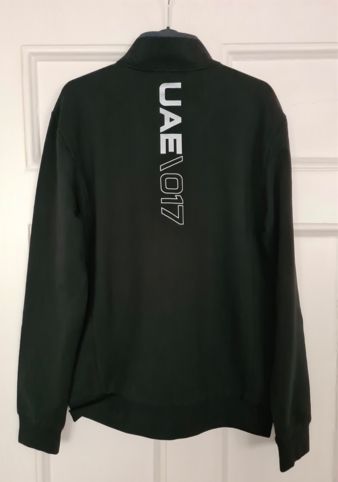 Picture 2 of 5