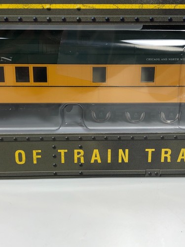 Walthers HO Heavyweight Pullman 12-1 Plan 3410A Chicago & Northwestern 932-10006 - Picture 8 of 9