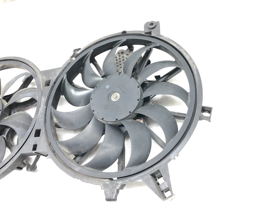 Infiniti Q70 Q70L M37 2011-2019 3,7 L radiador refrigeración doble ventilador motor OEM Foto 4 de 4