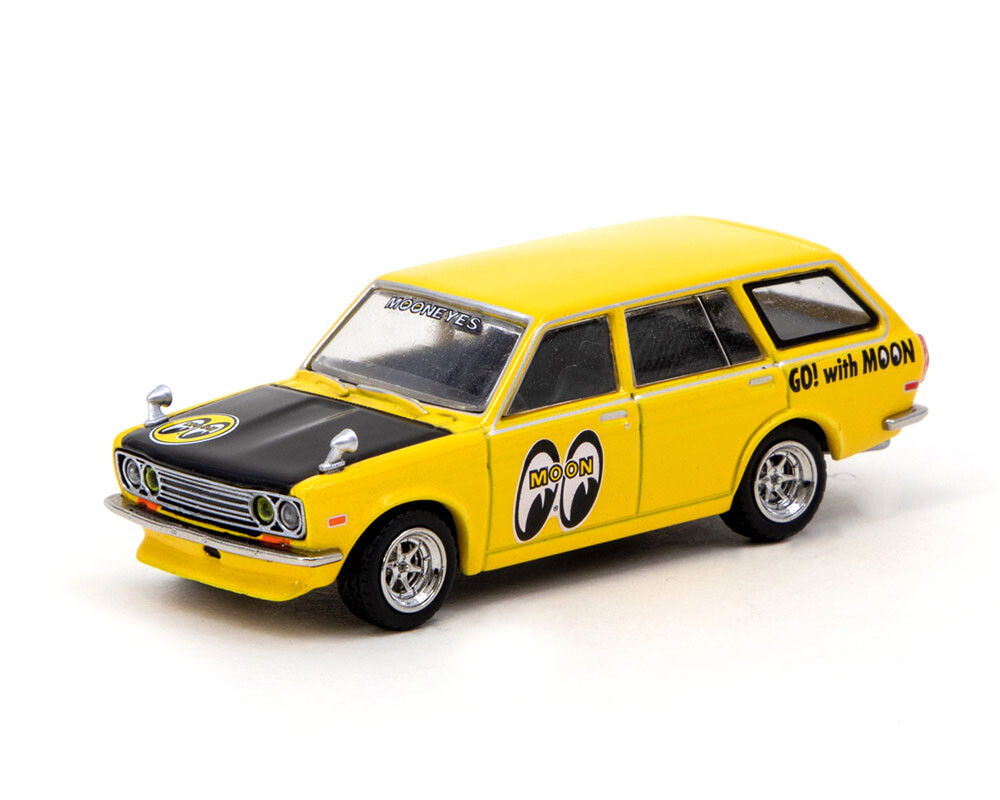 Tarmac Works 1:64 Datsun Bluebird 510 Wagon Mooneyes Special T64G