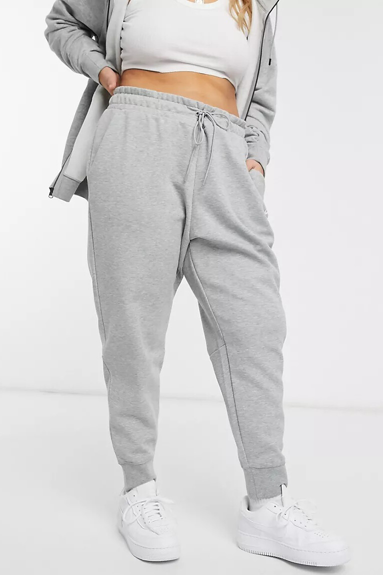 Nike Womens Sportswear Tech Fleece Slim Fit Plus Size Joggers Bottom Trousers