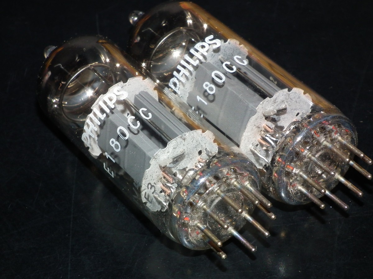 Tube NOS 5965 / E180CC – Marque Telefunken (valve Lampe) – Neuf En Boîte