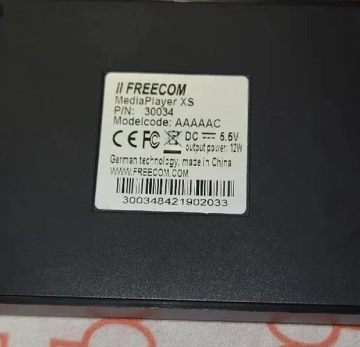 Freecom Network Media Player XS External Multimedia Adaper USB Host With Remote - Image 3 of 4