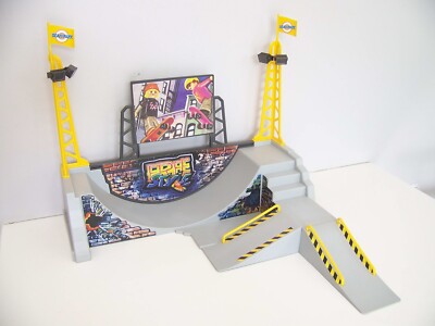 PLAYMOBIL Skate Park 4414 Complet V5188 Occasion