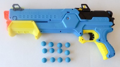 Nerf Rival Forerunner XXIII 1200 Blaster with 12 Accu Rounds