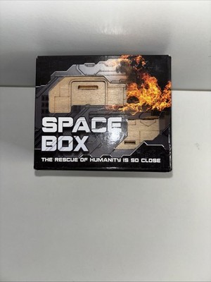 Escape Welt Space Box (Escape Room in einer Box)
