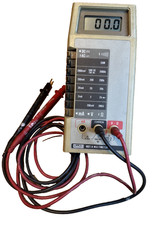 Fluke 8021B Digital Multimeter w/ Leads & Battery - Tested & Working