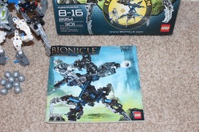 Lego Bionicle: Mazeka 8954 100% Complete With 9 Zamor Spheres Box & Manual