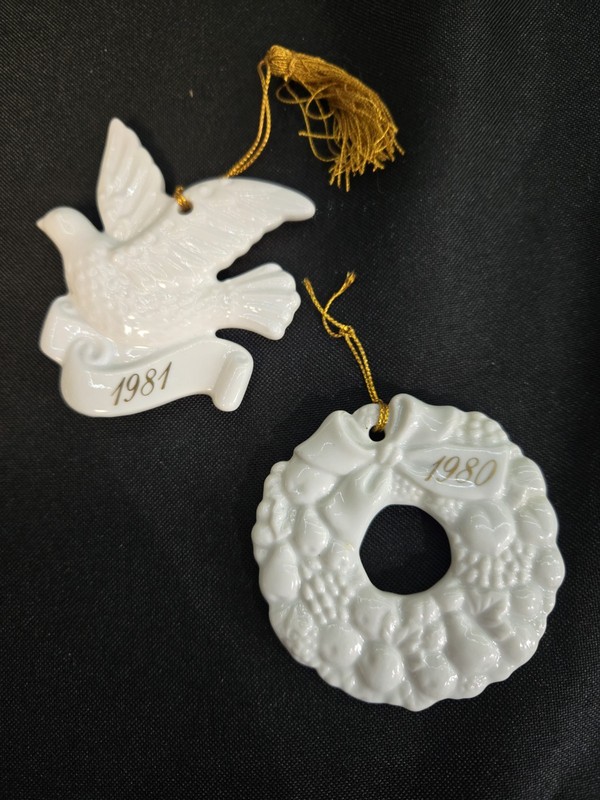 2 Vintage 1980’s Avon White Ceramic Christmas Ornaments Snowflake Dove Wreath 3"