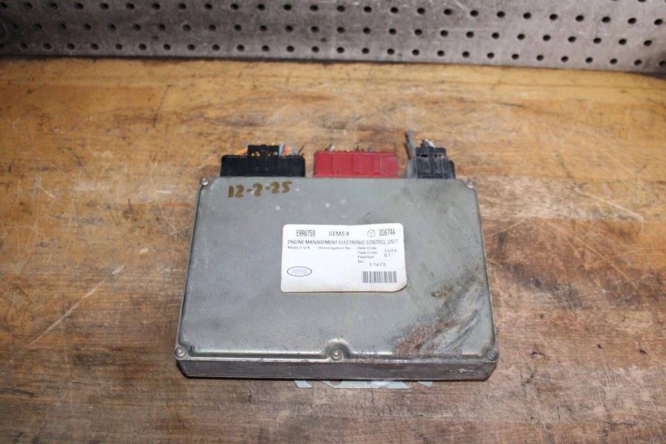 Land Rover Discovery 1996 ECU motor ordenador ERR6759 PCM Foto 2 de 4