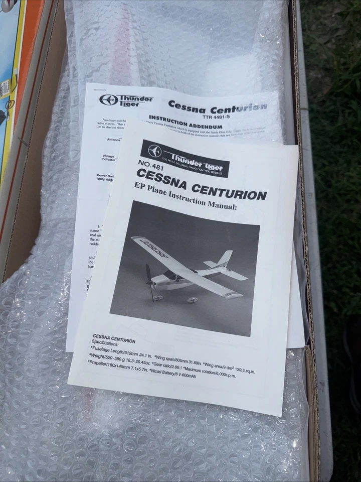 CESSNA CENTURION THUNDER TIGER R/C PLANE AIRPLANE KIT NEW OLD STOCK - Image 2 of 3