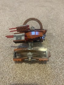 LEGO Star Wars: Hailfire Droid (75085) Missing The Pictured Pieces