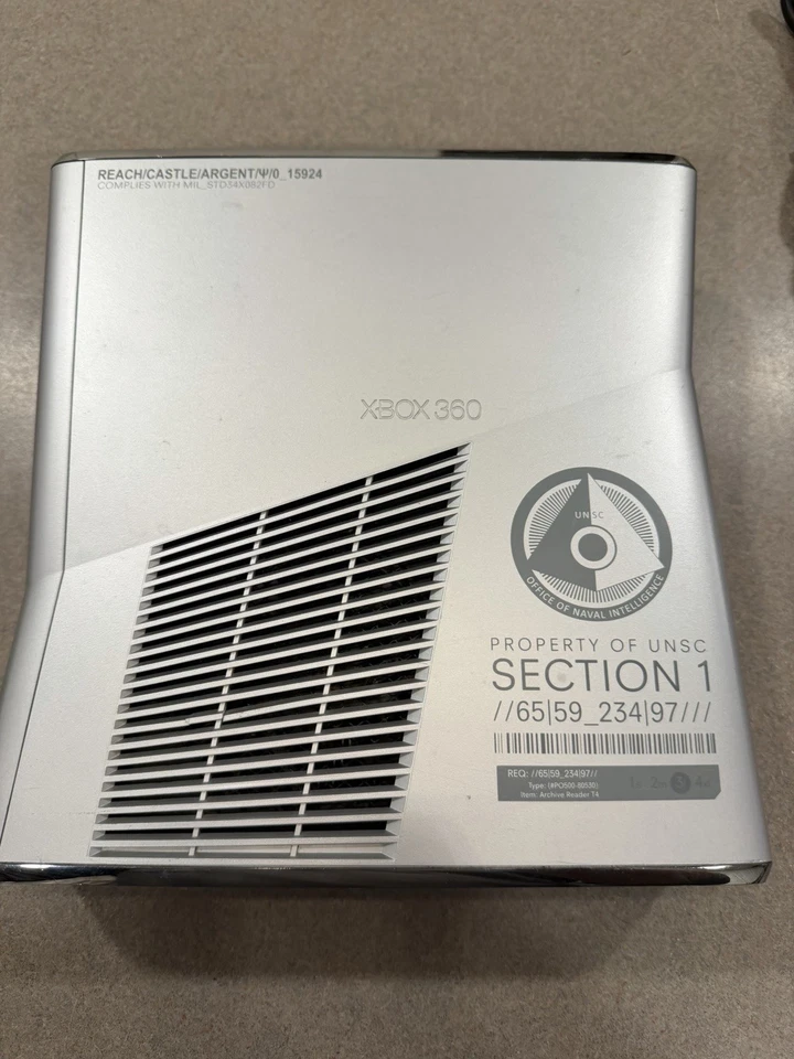 Halo Reach Xbox 360 Special Edition Console With Halo 1 3 4 ODST Reach games - Image 2 of 4