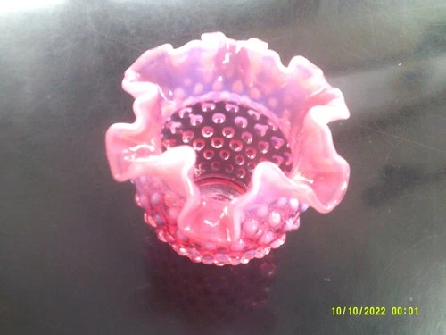 Vtg. Ruffled Fenton Cranberry Opalescent Colored Hobnail Vase-5" high