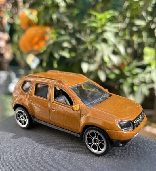 Modellauto Majorette Dacia Duster II 2024 1:64 1/64 3 Inches Orange Metall-image