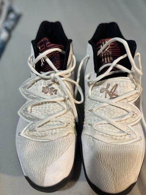 Kyrie Irving Basketball Shoes NIKE