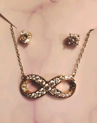 Nana's Infinity Sign CZ Pendant & 925 SU CH CZ Stud Earrings Set