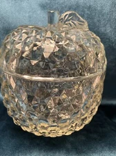 Vintage Jeanette glass apple covered dish