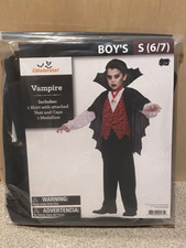 Way to Celebrate Boys Vampire Costume Size Small 6/7 - New