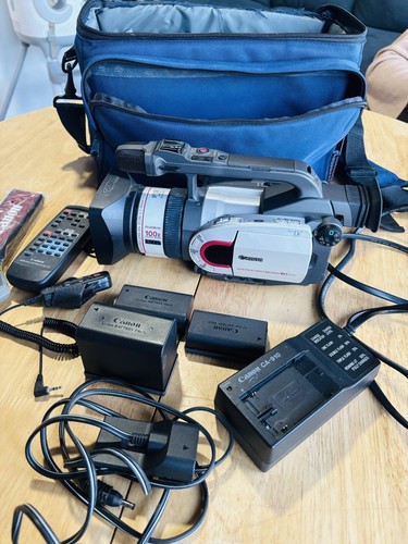 JAPAN Canon DM-GL1A Professional 3CCD Mini DV Digital Video Camcorder w/ BUNDLE