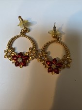 Avon Goldtone Rhinestone Poinsettia Holiday Dangle Pierced Earrings