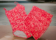 Jantzen 2-Piece Pink/White Floral One-Piece S...