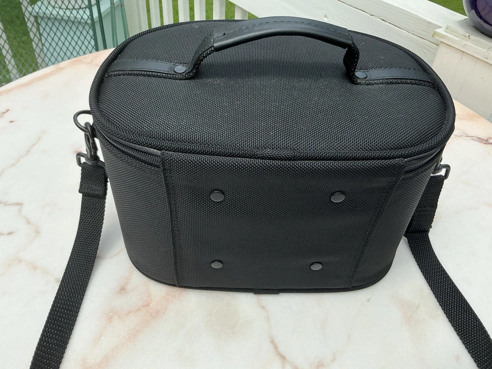 Briggs And Riley Baseline Train Toiletry Cosmetic Travelware Case Mirror Zip - Image 3 of 4