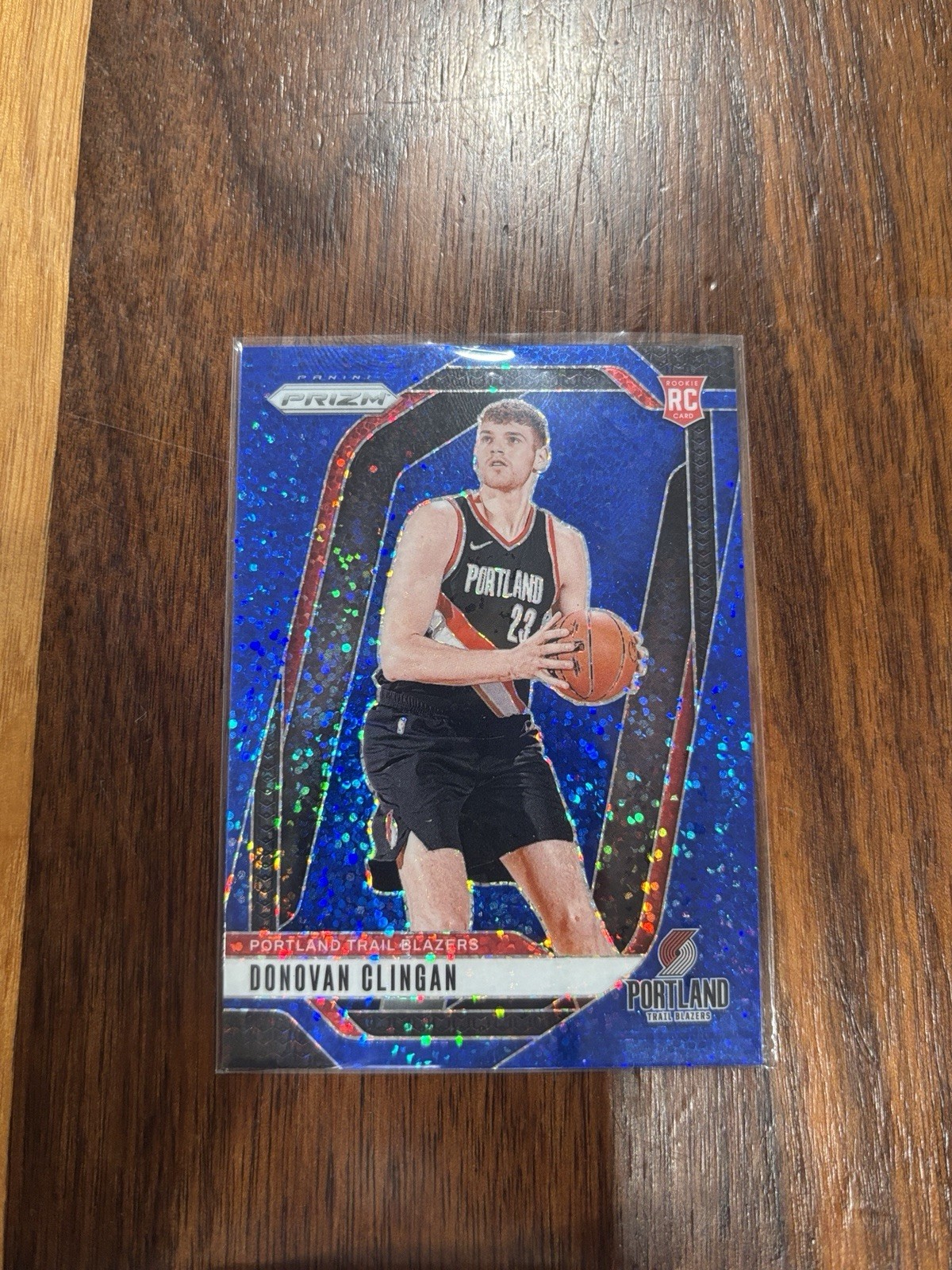 Donovan Clingan 2024-25 Prizm Basketball Blue Speckle Sparkle Rookie /144 #221