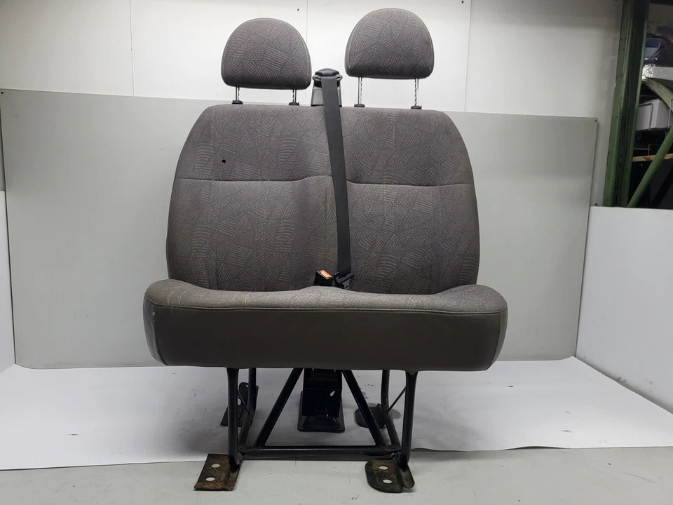 Ford Transit MK6 - Sitz vorne Rechts Beifahrersitz 2er (00) - Bild 1 von 4