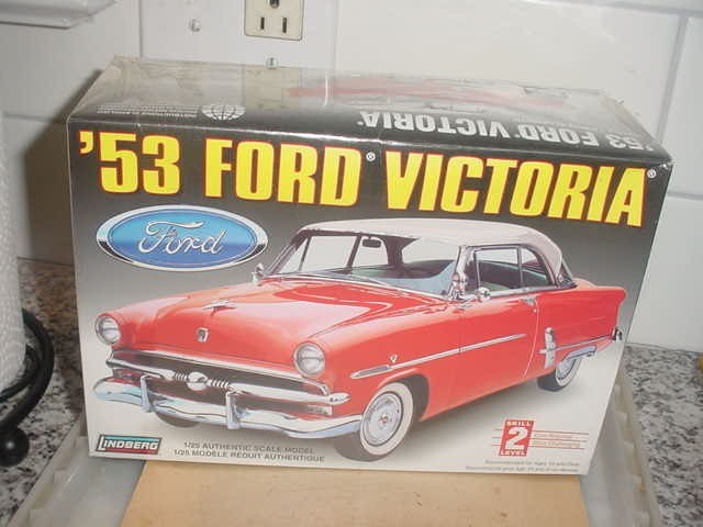 LINDBERG-----1953 FORD VICTORIA