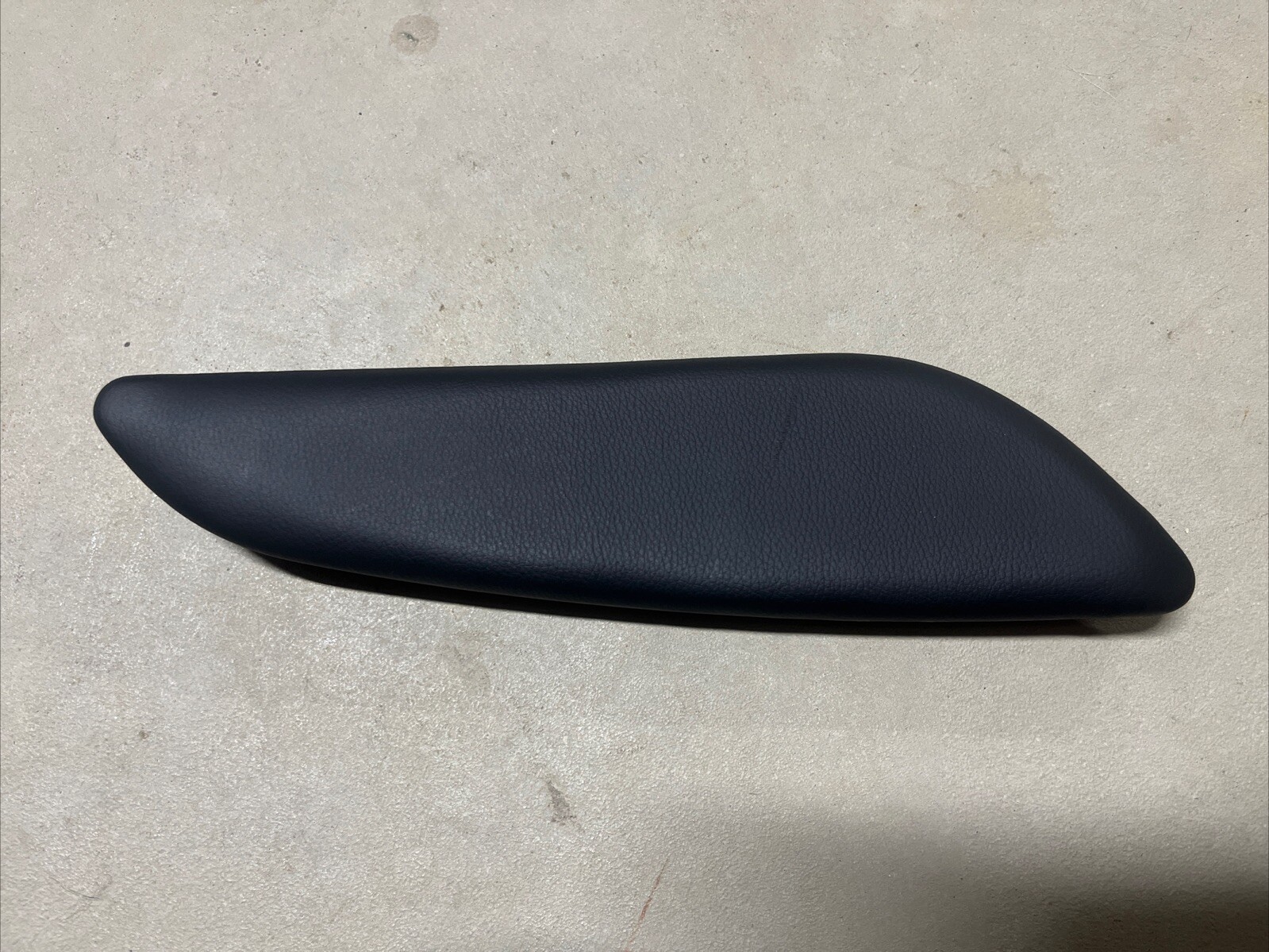 Picture 1 of 6