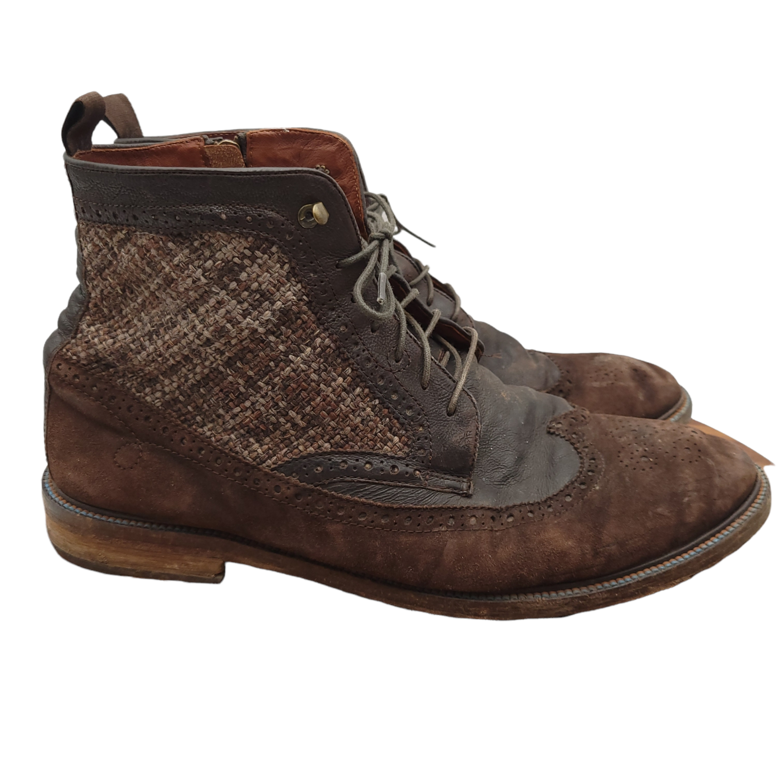 Johnston and Murphy 1850 Chukka Boots 