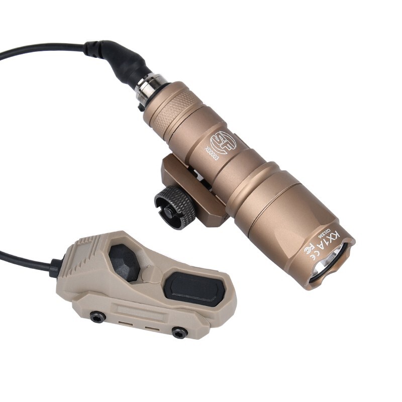 Lampe Tactique WADSN M300A / M600C Avec Interrupteur SL07 - LED Puissante Pour Chasse Ou Défense